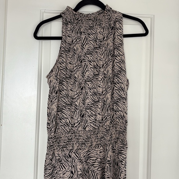 Veronica M Zebra Print high neck dress - Picture 3 of 8